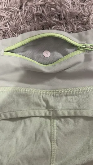 Lululemon Speed Up Shorts 4" thumbnail 3