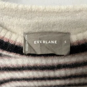 Everlane Cocoon Crew Sweater in Alpaca thumbnail 4