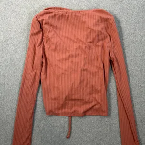 Planet Gold Women's Medium Ribbed Ruched Drawstring V-Neck Long Sleeve Crop Top thumbnail 9