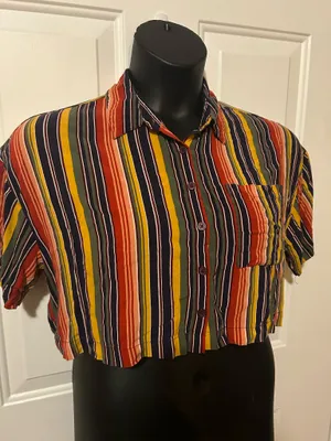 Forever 21 Striped crop top thumbnail 1