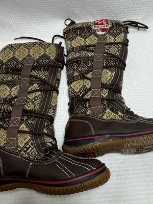 Pajar 63 women’s Brown Patterned Lace-Up Winter Boots snow 7. - 71/2 thumbnail 1