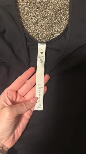 Lululemon top thumbnail 5