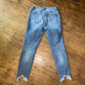 Kancan destroyed raw hem 11/29 normcore slimming jeans thumbnail 3