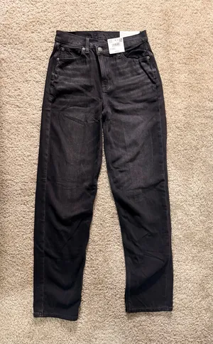 American Eagle Super High-Waisted Crossover Baggy Straight Black Jeans thumbnail 1