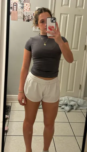 DICK'S Sporting Goods Shorts thumbnail 1