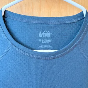 REI Co-op Long Sleeve Top Womens Medium Blue Grey Performance‎ Base Layer 154847 thumbnail 2