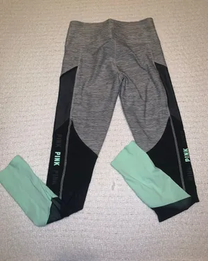 Victoria’s Secret Bonded Black and Mint Athletic Leggings Size Small Like New thumbnail 4