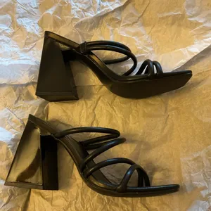 Abound Women Austyn Block Heel Strappy Sandals Size 6.5 thumbnail 8