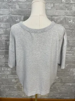 Tasc Classic Crewneck Short-Sleeve Tee in Light Gray thumbnail 4