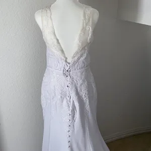 Women’s White Wedding Dress Size 10 NWOT thumbnail 3