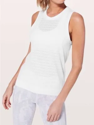 Lululemon Breeze By Tank Top size 6 thumbnail 3