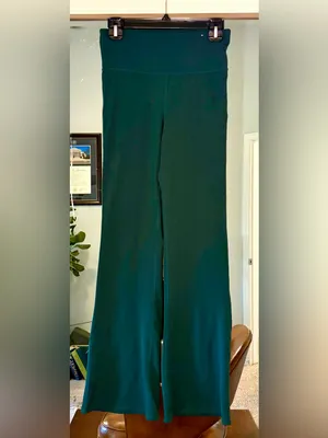 Gap GapFit Sky High Studio Flare Leggings in Teal Blue Grern size Small thumbnail 2