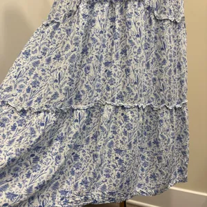 Baltic Born Crete Midi Dress Blue White Floral Toile Ruffle Tiered XL Cottage‎ thumbnail 8