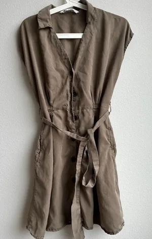 Zara xs button down dress‎ thumbnail 1