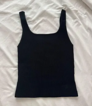 Aritzia ribbed tank thumbnail 1