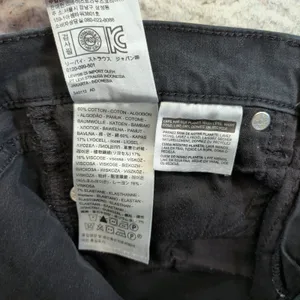 Levis Premium 311 Shaping Skinny Jeans Womens 26 Black Mid Rise Denim 19626-0098 thumbnail 5