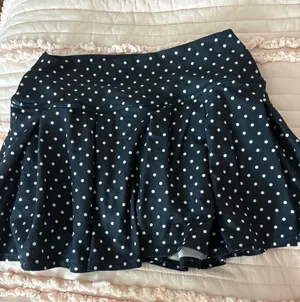 Hollister blue and white poka dot skirt thumbnail 1