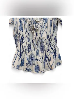 H&M Women’s Cotton Floral Smocked Peplum Puff Sleeve Crop Top Size Medium thumbnail 10