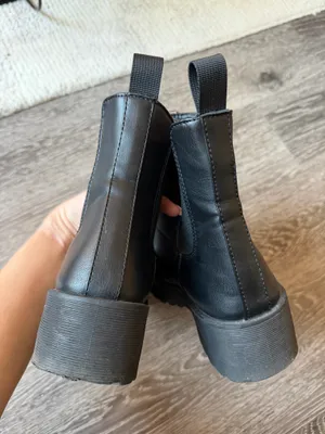 Dirty Laundry Monet Platform Chelsea Boot thumbnail 4