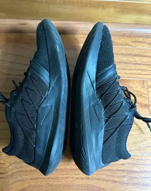 Nike Sneakers thumbnail 5