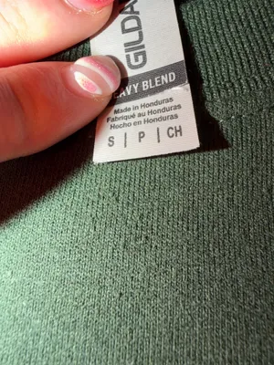Gildan Crewneck thumbnail 2