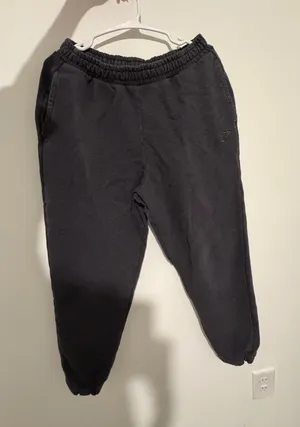 Gymshark Sweatpants thumbnail 1