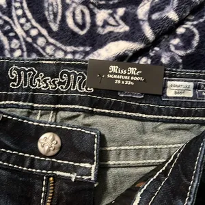 Miss Me jeans thumbnail 4