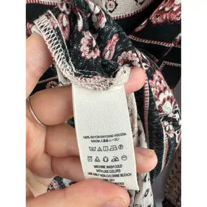 Women’s Free People Large Beige Paisley Patterned Blouse thumbnail 5
