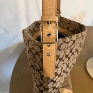 Coach Tan and Brown Signature Handbag thumbnail 8