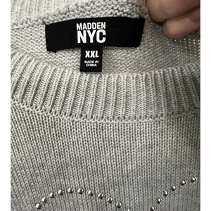 NWT Madden NYC Women's Sweater with Heart Detail - Gray thumbnail 6
