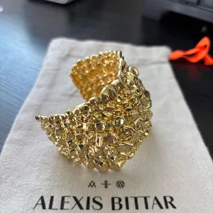 NWOT Alexis Bittar Shiny Gold Sculpted Statement Cuff Bracelet thumbnail 9