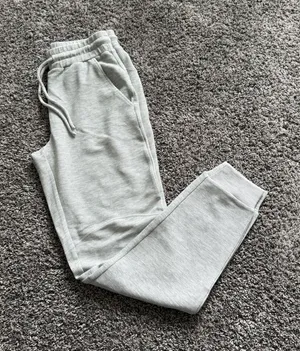 ALO Yoga Light Gray Waffle Knit Joggers thumbnail 1
