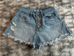 REWASH Super High-Rise Vintage Jean Shorts- 7/28 thumbnail 1