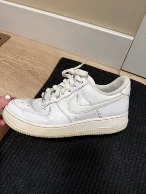 Women’s Nike Air Force 1 White thumbnail 4