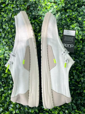 Hey Dude women’s White Slip-On Loafers thumbnail 5
