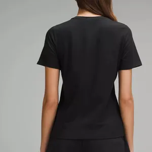 Lululemon black tee medium thumbnail 2