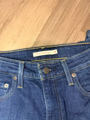 721 High-Rise Levi’s Skinny Jeans thumbnail 2