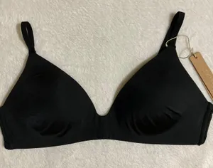 SKIMS Wireless Bra 34B thumbnail 2