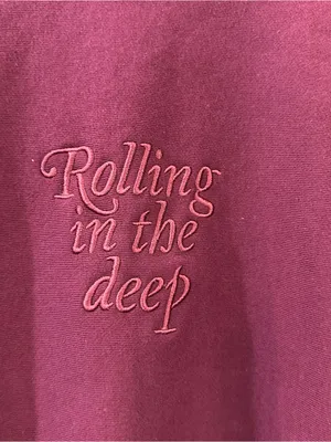 Adele Rolling In The Deep Embroidered‎ Crewneck Sweatshirt Burgundy Size M Merch thumbnail 5