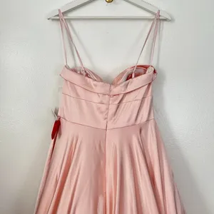 MAC DUGGAL Bow Sweetheart Strapless A Line Gown Prom Dress in Blush Size US 6 thumbnail 12