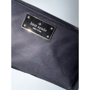 Kate Spade Black Nylon Zip Around Wallet Handbag Purse - Leather Zipper Pull‎ P thumbnail 3