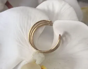 Ring thumbnail 2