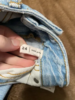 PacSun Mom Jeans Distressed thumbnail 6