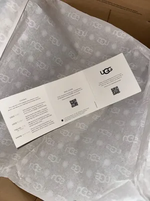 Black UGG Women’s thumbnail 10