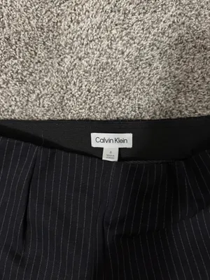 Calvin Klein Dress Pants Women’s thumbnail 2