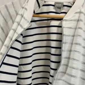 Bench zip up jacket  thumbnail 5