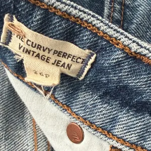 Madewell the perfect vintage vintage curvy jeans size-26P thumbnail 4