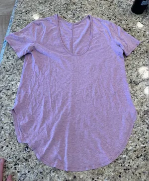 Lululemon Classic Scoop Neck Women's Top - Lavender size 10 thumbnail 1