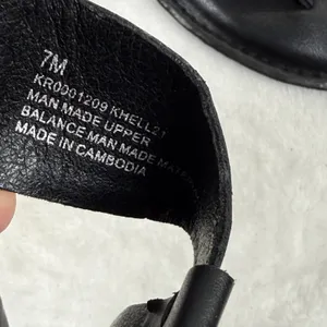 Korks Khell Black‎ Thong Slide Sandals Women Size 7M KR0001209 Flat Minimalist thumbnail 3