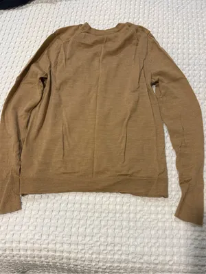 Women’s Beige 100% Merino Wool Crewneck Sweater Size Small thumbnail 4